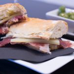 tardeo en Valencia - bocadillo de jamon