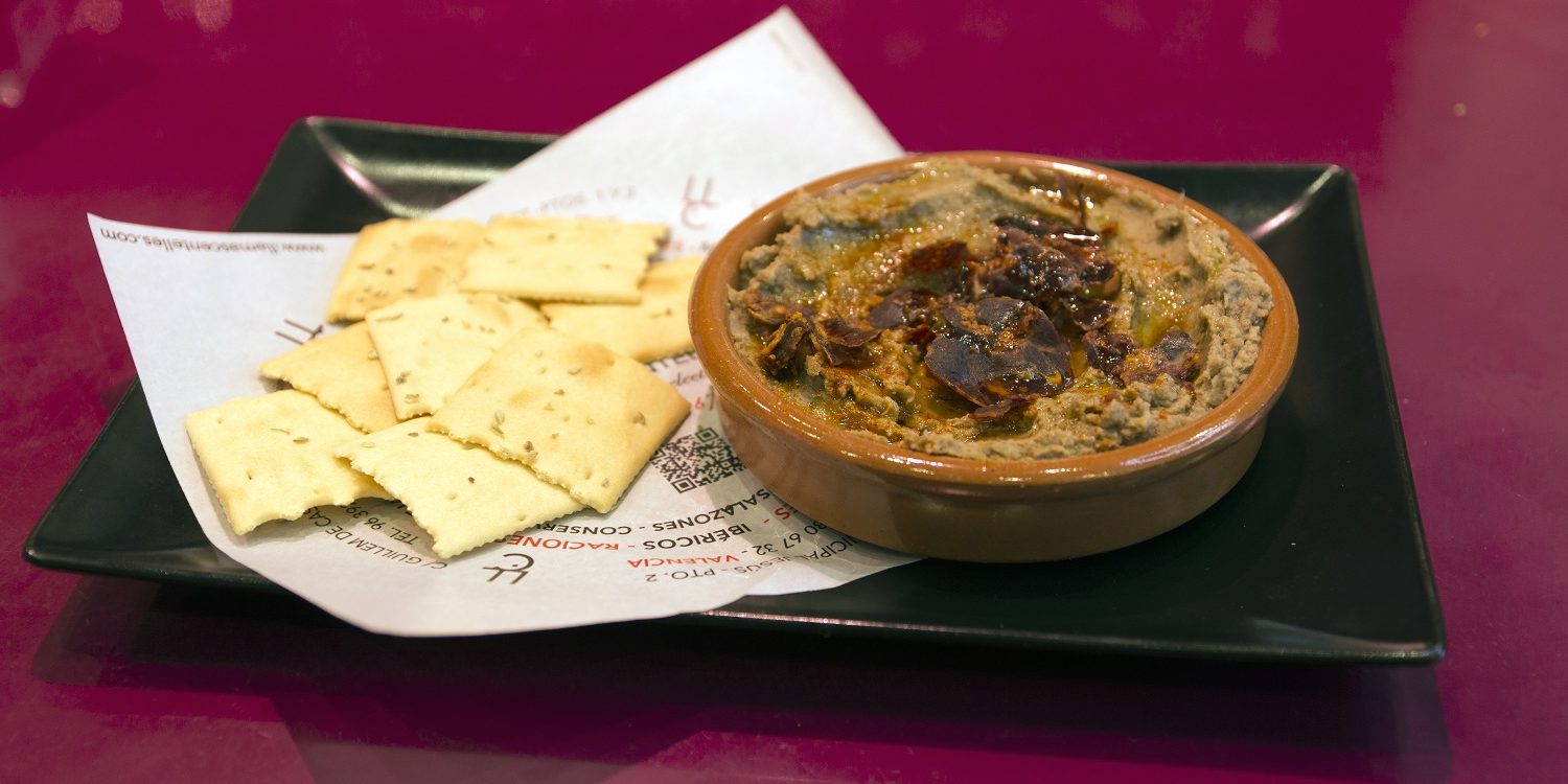 tardeo en Valencia - humus