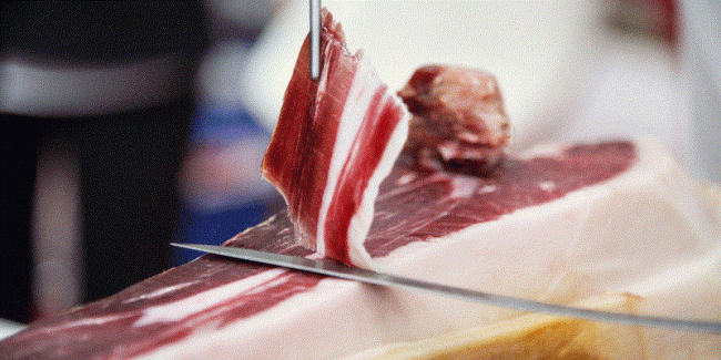catering para eventos en Valencia - cortador de jamón profesional